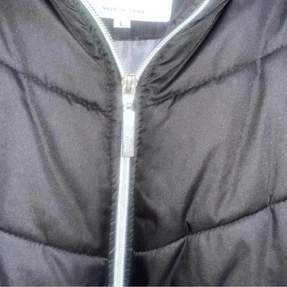 Kc collections womens puffer coat black and gray sz lg - Picture 3 of 5